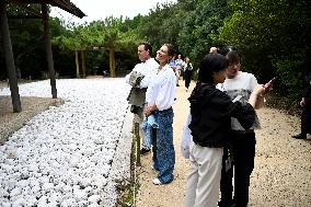 THE CROWN PRINCESS COUPLE ON NAOSHIMA ISLAND