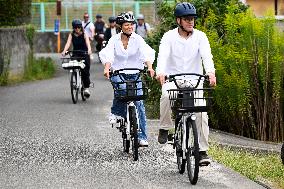 THE CROWN PRINCESS COUPLE AT TESHIMA