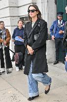 EXCLU 17th Lumiere Film Festival Sean Penn Valeria Nicov Out Of Hotel