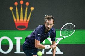 ATP Masters - Semifinal - Arthur Rinderknech defeats Daniil Medvedev - Shanghai