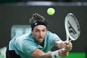ATP Masters - Semifinal - Arthur Rinderknech defeats Daniil Medvedev - Shanghai