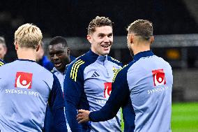 SWEDISH NATIONAL FOOTBALL TEAM TRAINING