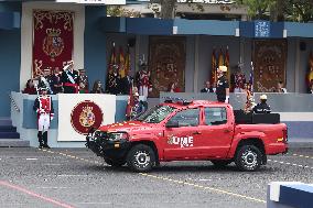 Spanish Royals At The Military Parade on National Day - Madrid