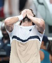 ATP Masters Final - Vacherot Defeats His Cousin Rinderknech And Wins the Trophy - Shangha