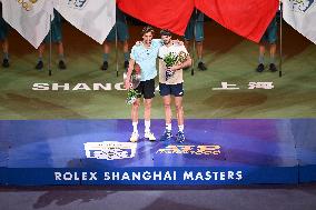 ATP Masters Final - Vacherot Defeats His Cousin Rinderknech And Wins the Trophy - Shangha
