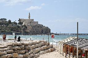 Charles Clore Beach in Tel Avi