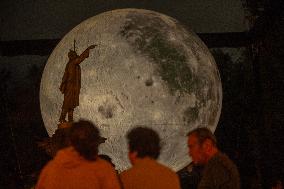 A Replica Of The Moon By British Artist Luke Jerram - Queretaro