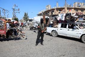 Displaced Palestinians Returning North After Ceasefire - Gaza