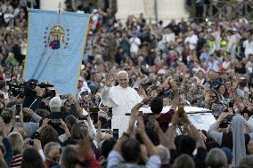 Pope Leo XIV Celebrates the Prayer Vigil and Rosary - Vatican