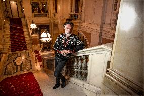 RUFUS WAINWRIGHT AT THE OPERA