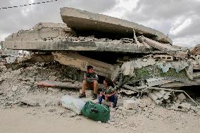 Return to The Ruins of Khan Yunis - Palestine