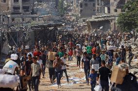 Aid Enters Khan Yunis - Palestine