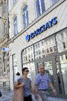 Illustration - Banks