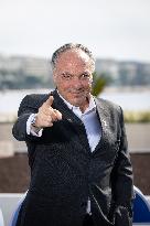 Mipcom 2025 - Live Elevator Pitch Photocall - Cannes