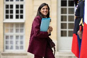 Meeting of newly-appointed ministers at Matignon - Paris