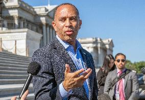Leader Jeffries Press Conference
