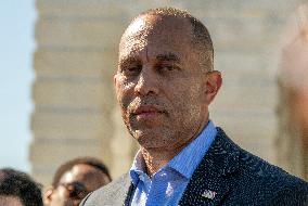 Leader Jeffries Press Conference