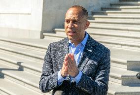 Leader Jeffries Press Conference