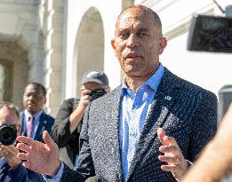 Leader Jeffries Press Conference