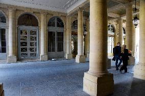 Illustration The Constitutional Council - Paris