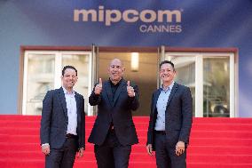 Mipcom 2025 - The Miniature Wife Photocall