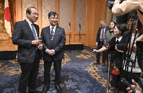 Nobel Prize winners Sakaguchi and Kitagawa