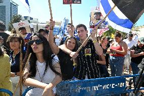 Hostage Release Celebration - Tel Aviv