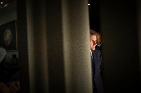 French President Macron Waits for Palestinian President Mahmoud Abbas at the Gaza Peace Summit - Sharm el-Sheikh