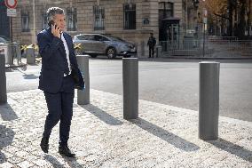 Ministers leaves the Elysee Palace for the Council of Ministers - Paris AJ