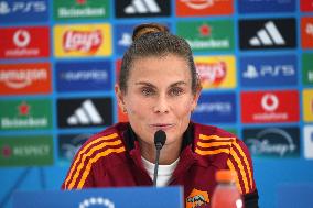 CALCIO - Champions League Women - Roma Women Training