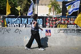 Hostage Square The Day After The Return Of The Hamas Hostages - Tel-Aviv