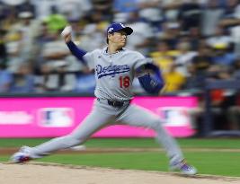Baseball: Championship Series between Dodgers and Brewers