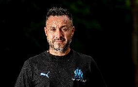 Roberto De Zerbi Portrait In Zeist - Netherlands