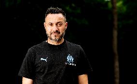 Roberto De Zerbi Portrait In Zeist - Netherlands