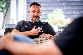 Roberto De Zerbi Portrait In Zeist - Netherlands