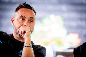 Roberto De Zerbi Portrait In Zeist - Netherlands