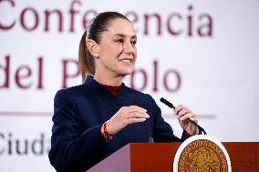 Mexican President Claudia Sheinbaum Holds Briefing Conference - Mexico