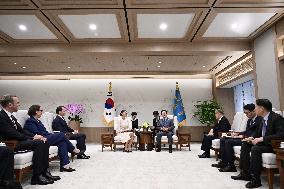 CROWN PRINCESS IN SEOUL