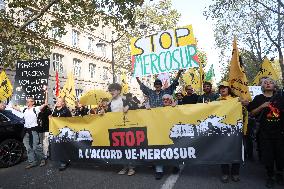 Protest Against the Mercosur Agreement - Paris