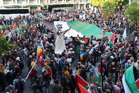 Udine - Manifestazione Pro Palestina prima della partita di calcio Italia Israele