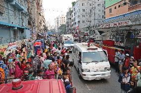Bangladesh Garment Factory Fire Kills at Least 16