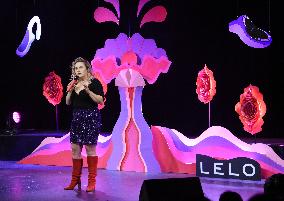 Swann Perisse Performs Sexe Up Show - Paris