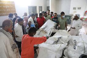 Bangladesh Garment Factory Fire Kills at Least 16