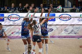 VOLLEY - Serie A1 Femminile - Igor Gorgonzola Novara vs Reale Mutua Fenera Chieri '76