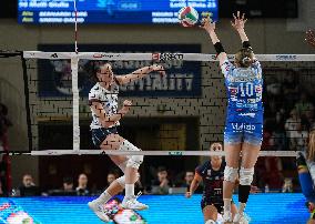 VOLLEY - Serie A1 Femminile - Igor Gorgonzola Novara vs Reale Mutua Fenera Chieri '76