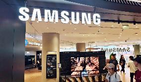Samsung Electronics