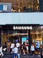 Samsung Electronics