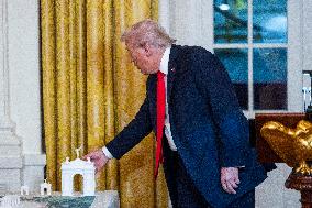 Trump speaks at a fundraiser for his ballroom extension