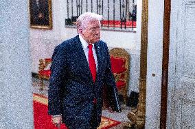 Trump speaks at a fundraiser for his ballroom extension