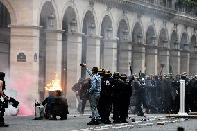 Filming Of Quentin Dupieux New Movie Full Phil - Paris